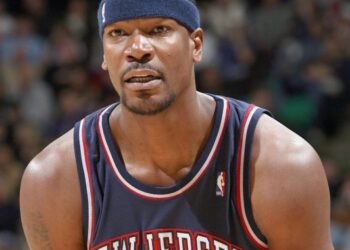 cliff robinson net worth