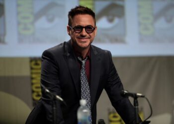 robert downey jr net worth