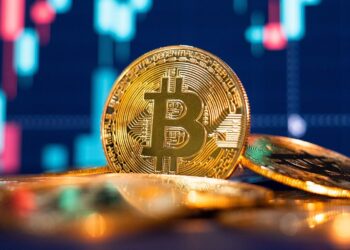 Analysts predict that Bitcoin will reach $100,000 in 2022. What Investors Need to Know